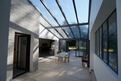 veranda entre maison et extension vue intérieure