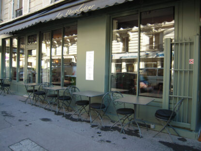 facade restaurant Paris